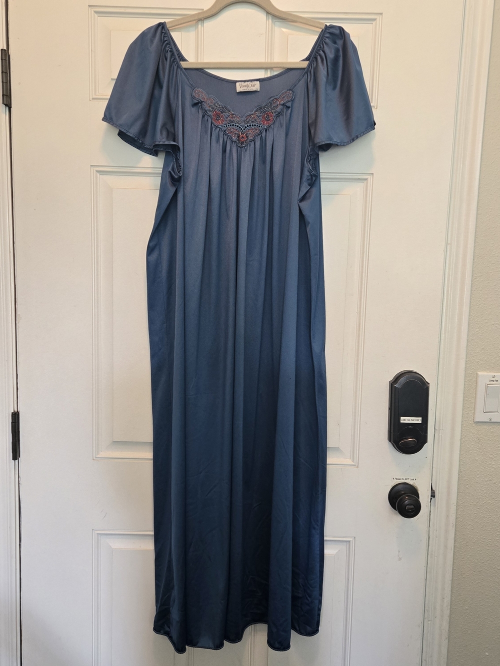 Vintage Vanity Fair Teal Blue Lush Satin Slip Nightgown Womens Large Sleepwear